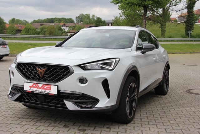 Nevadaweiss Gebraucht 2024 Cupra Formentor SUV | 26.900 € (Superpreis) - Bild 1/4