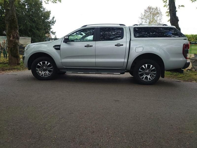 Gebraucht Ford Ranger 200 PS (147 kW) 2018 Silber Pickup
