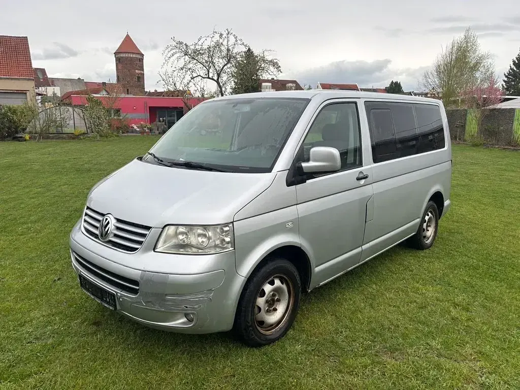 Używany VW T5 174 KM (127 kW) 2007 Srebrny Van
