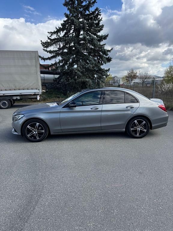 Gebraucht Mercedes C250 204 PS (150 kW) 2016 Grau Limousine