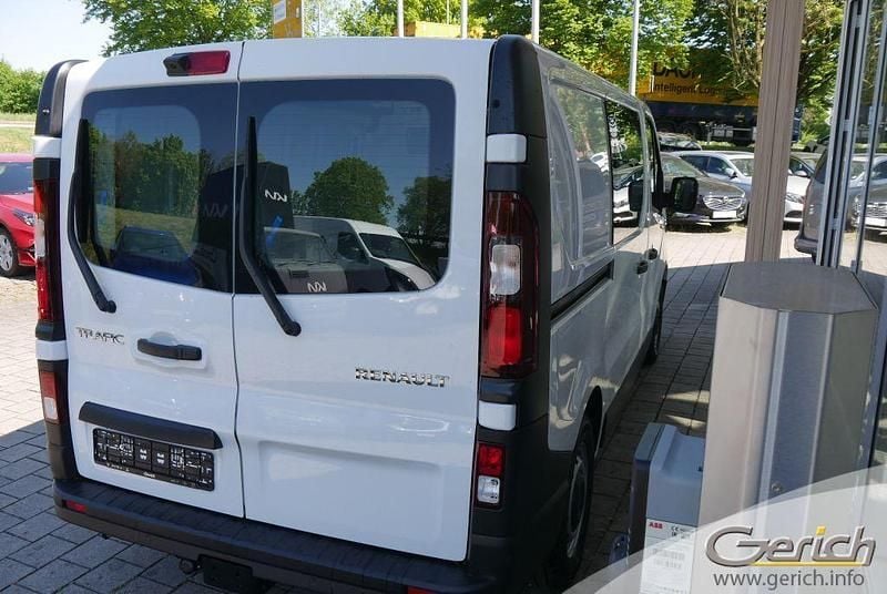 Neu Renault Trafic Komfort 131 PS (96 kW) 2025 Arktisweiß Van / Kleinbus