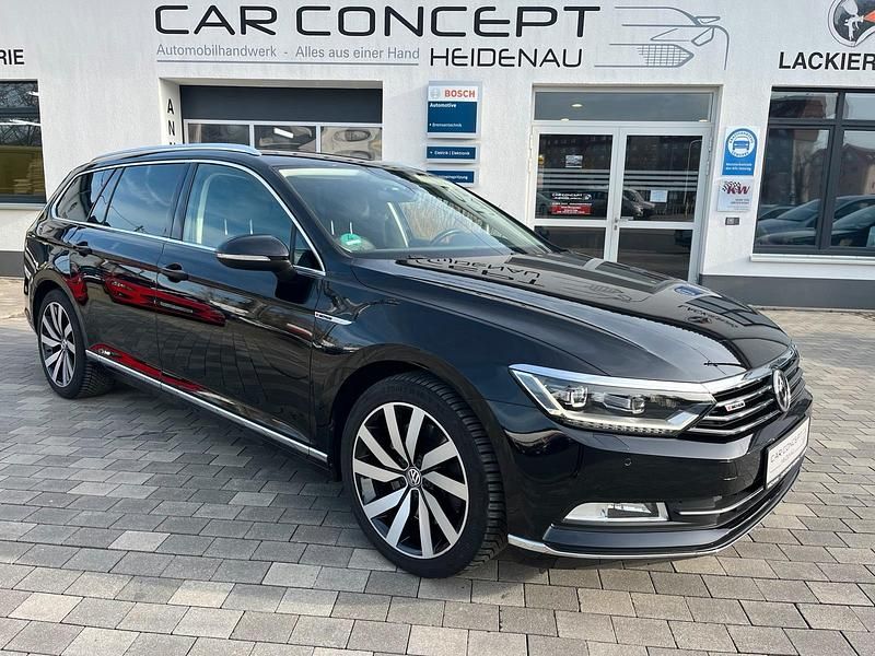Schwarz Gebraucht 2017 VW Passat Kombi | 18.490 € (Fairer Preis) - Bild 1/4