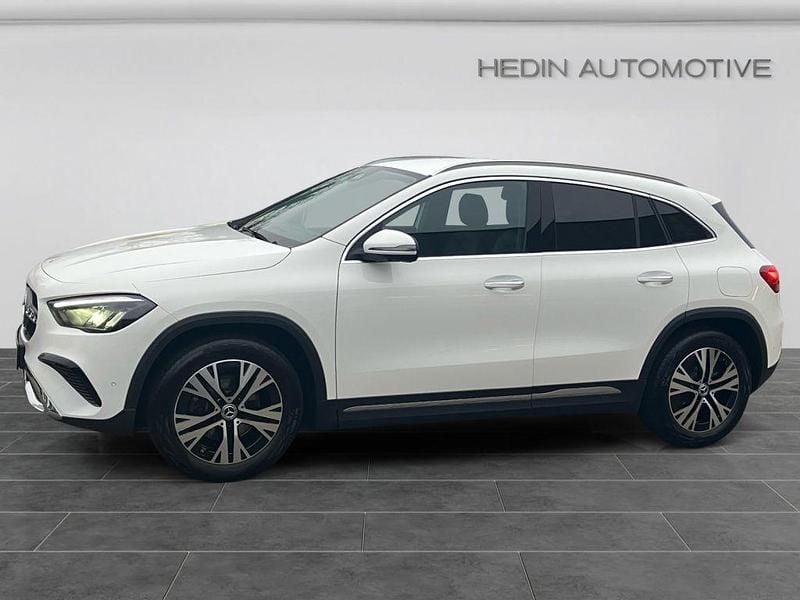 Gebraucht Mercedes GLA200 Progressive 150 PS (110 kW) 2025 Unilack polarweiß SUV