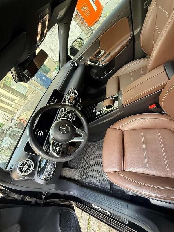 Gebraucht Mercedes 250 224 PS (164 kW) 2018 Schwarz Kombi