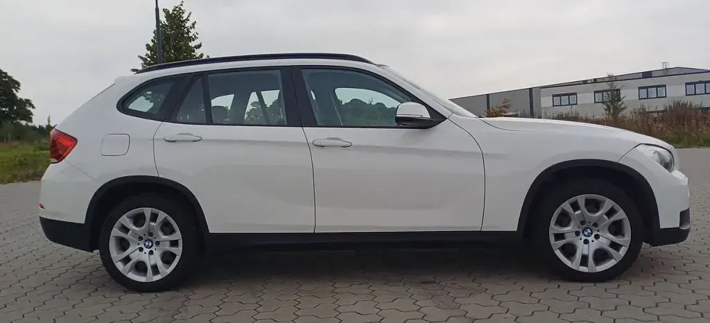 Używany BMW X1 150 KM (110 kW) 2012 Biały SUV