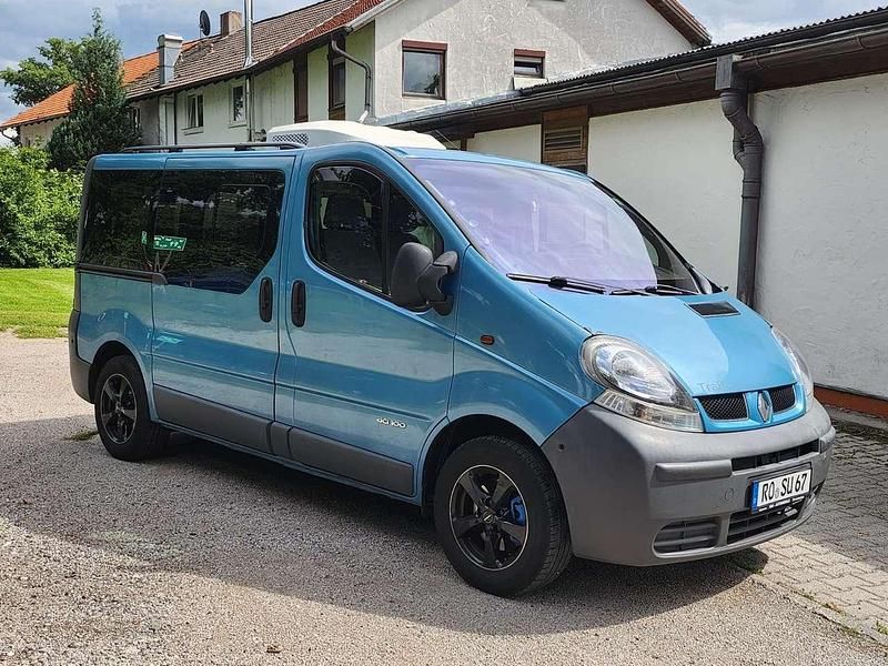 Blau brize Gebraucht 2002 Renault Trafic Van | 5.990 € (Fairer Preis) - Bild 1/4