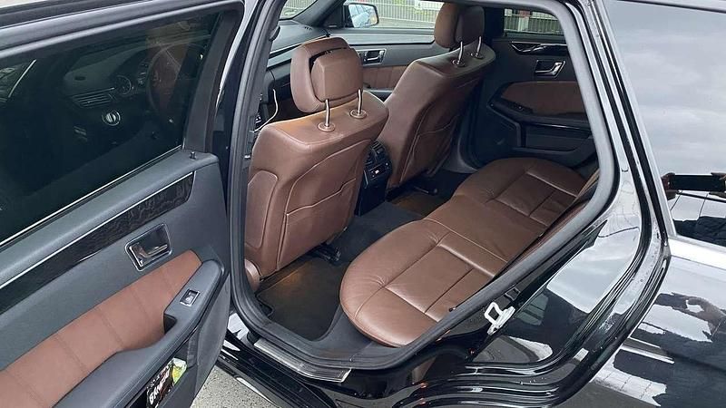 Gebraucht Mercedes E350 231 PS (169 kW) 2010 Kombi