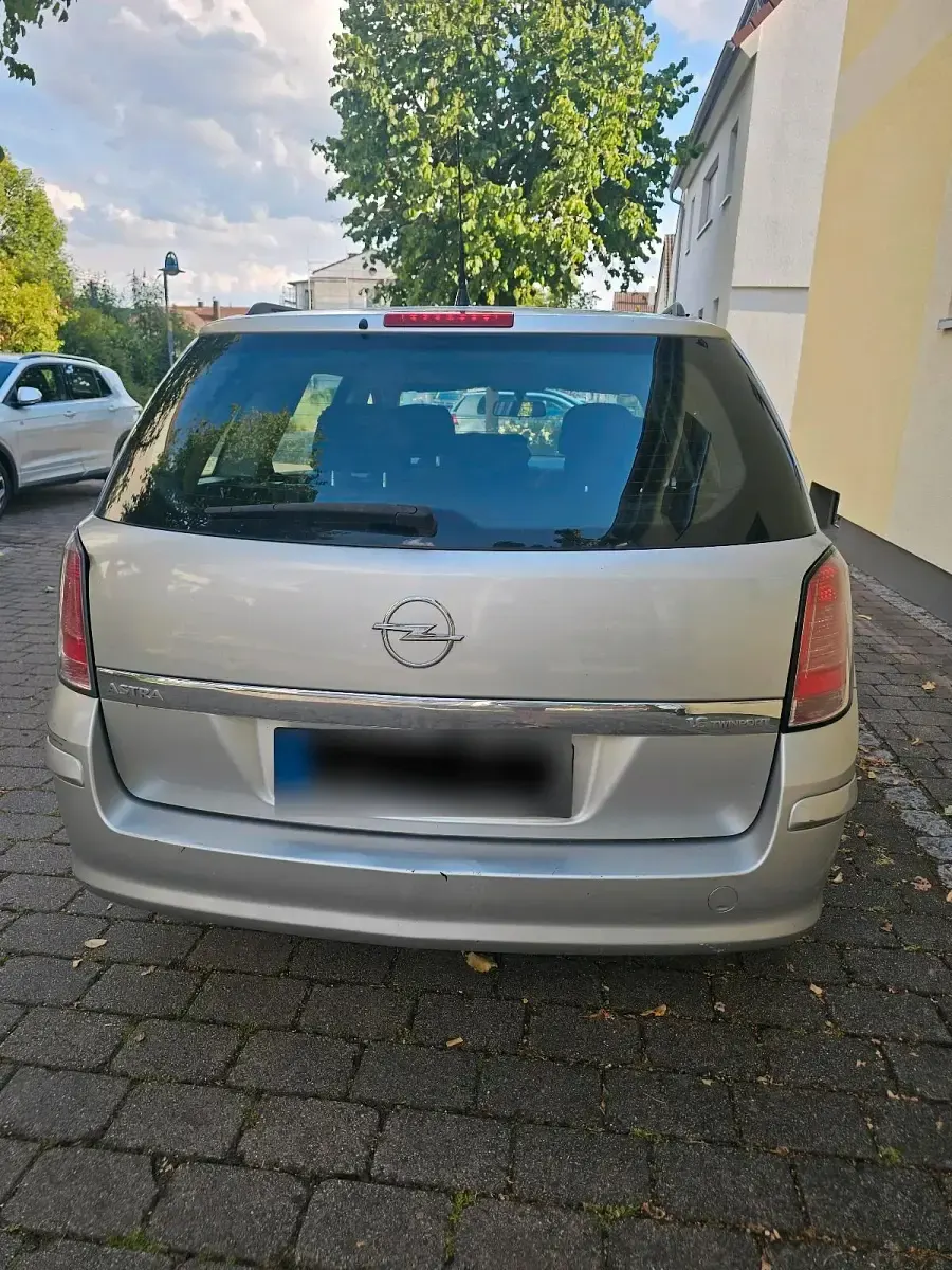 Gebraucht Opel Astra 2005 Grau Kombi