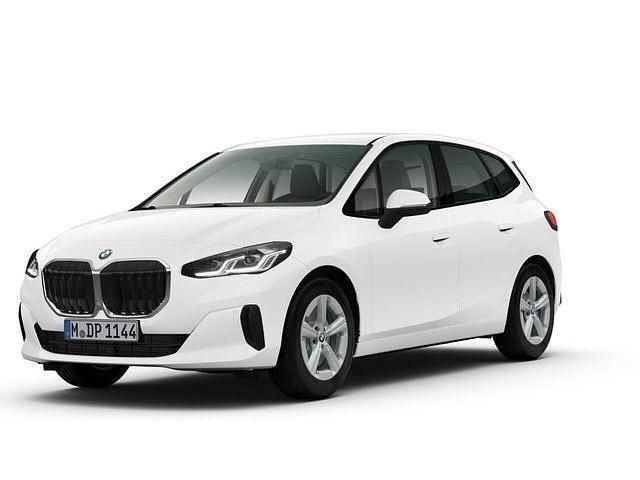 Weiß Gebraucht 2023 BMW 223 Active Tourer Sport Line Van / Kleinbus | 32.930 € (Guter Preis) - Bild 1/4