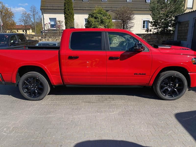 Neu Dodge Ram 426 PS (313 kW) 2026 Rot
