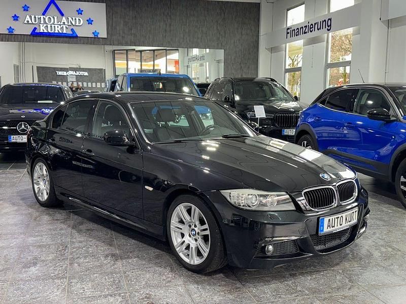 Schwarz Gebraucht 2011 BMW 320 M Sport Limousine | 5.990 € (Superpreis) - Bild 1/4