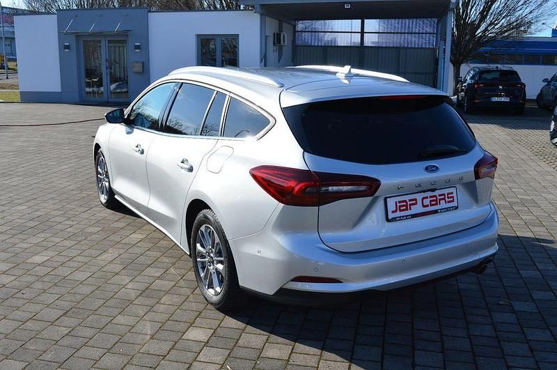 Gebraucht Ford Focus Titanium X 116 PS (85 kW) 2023 Silber Kombi