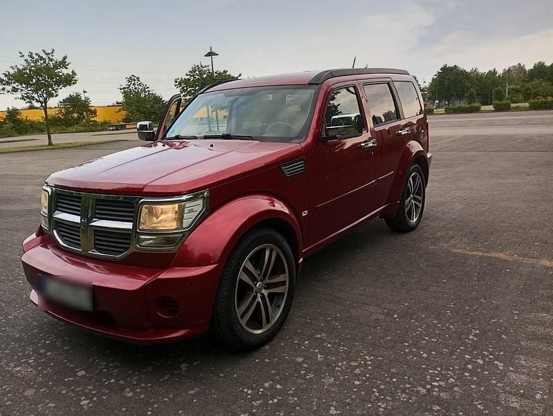 Usata Dodge Nitro 177 CV (130 kW) 2008 Rosso SUV