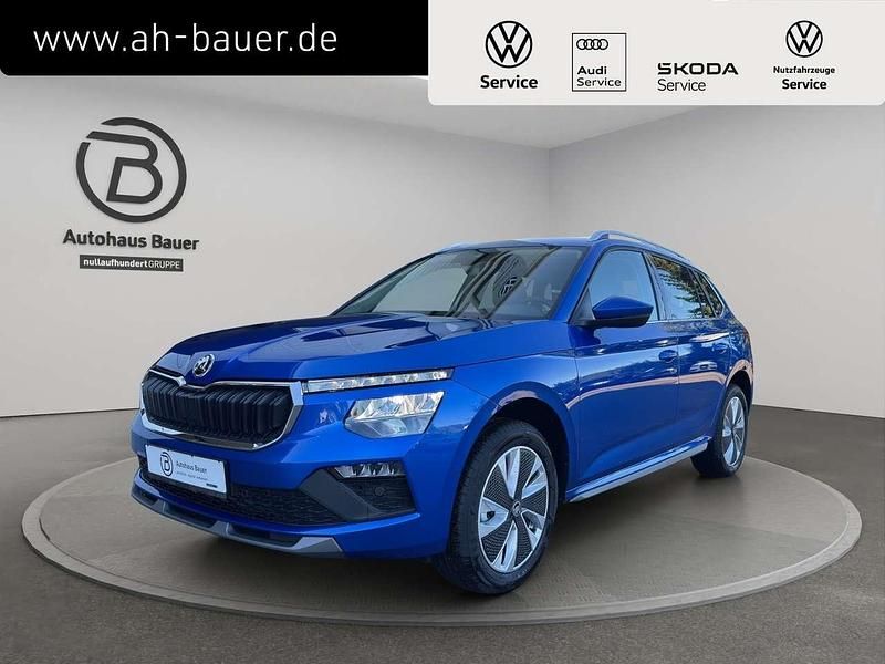 Neu Skoda Kamiq Selection 116 PS (85 kW) 2025 Raceblau metallic SUV