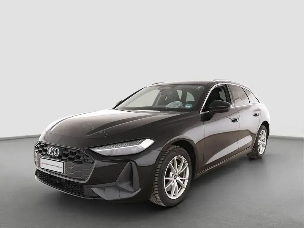 Gebraucht Audi A5 Sport 204 PS (150 kW) 2025 Schwarz Kombi
