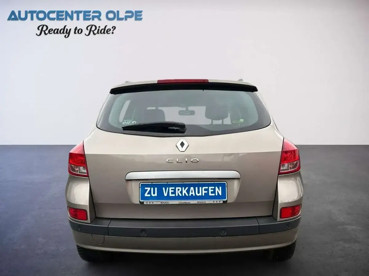 Gebraucht Renault Clio GrandTour 101 PS (74 kW) 2008 Stone Kombi