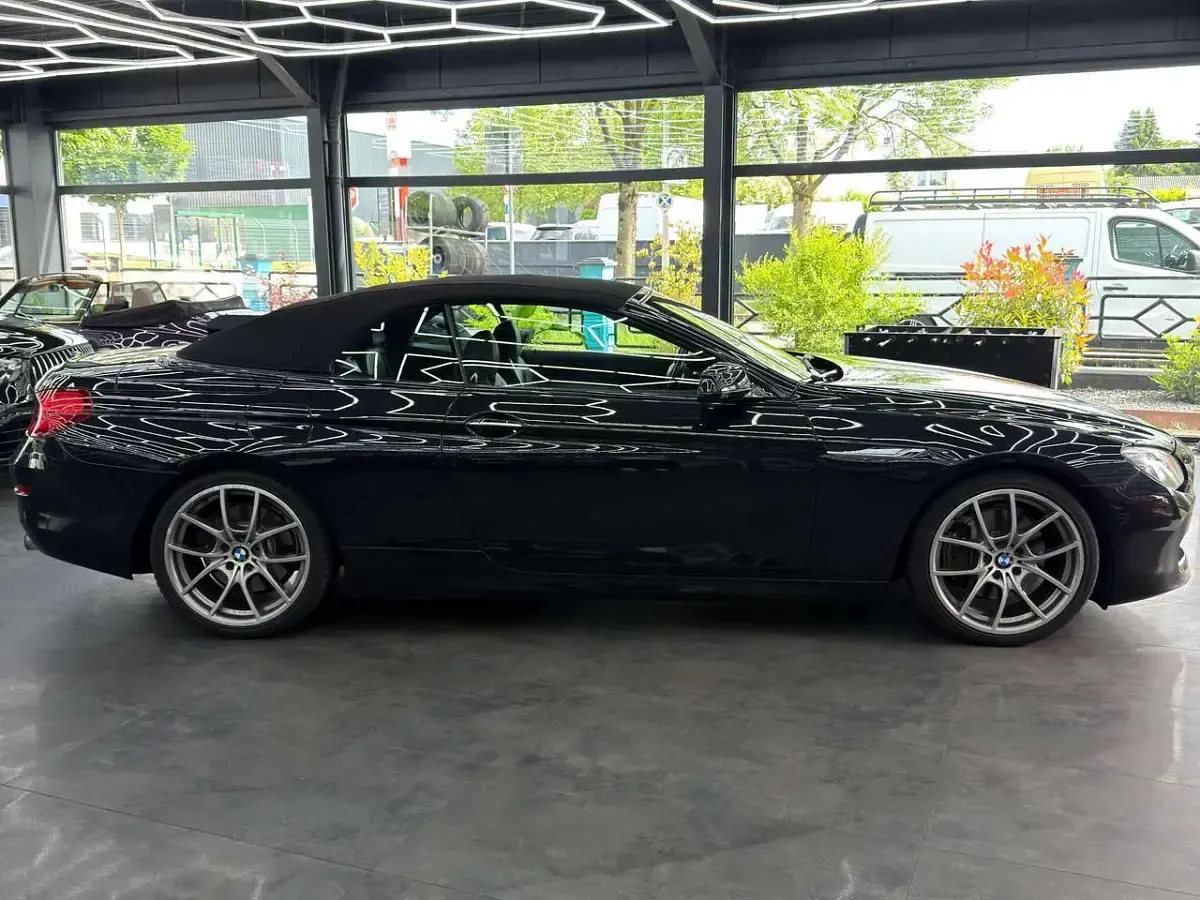 Gebraucht BMW 640 Cabriolet 320 PS (235 kW) 2011 Black sapphire metallic Cabrio