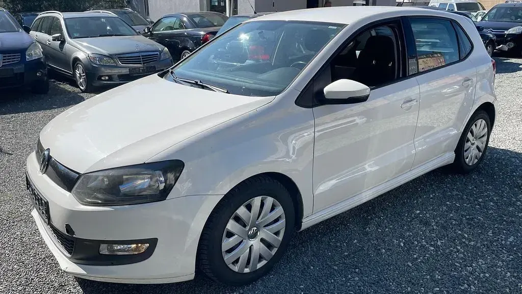 Gebraucht VW Polo Trendline 75 PS (55 kW) 2011 Weiß Kleinwagen