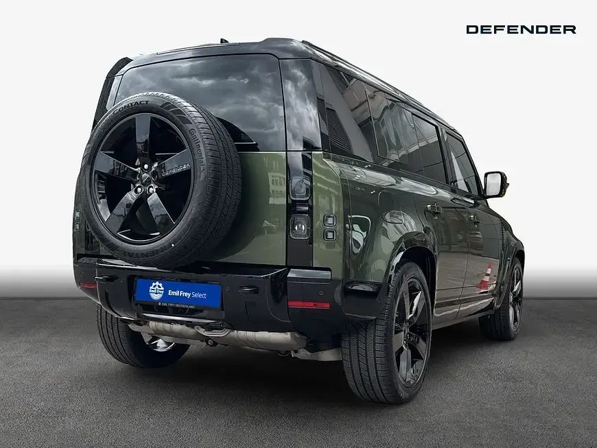 Neu Land Rover Defender SE Dynamic 249 PS (183 kW) 2026 Woolstone green metallic SUV