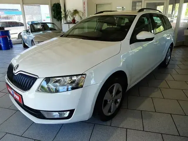 Occasion Skoda Octavia Elegance 105 ch (77 kW) 2013 Break