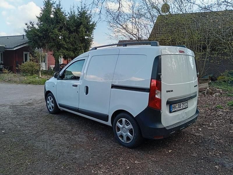 Gebraucht Dacia Dokker Stepway 95 PS (69 kW) 2020 Weiß Van / Kleinbus