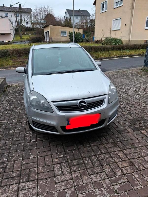 Silber Gebraucht 2006 Opel Zafira Van / Kleinbus | 2.200 € - Bild 1/4