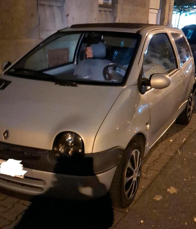 Silber Gebraucht 2004 Renault Twingo Kleinwagen | 1.450 € - Bild 1/4