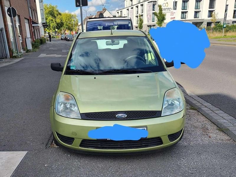 Gelb Gebraucht 2004 Ford Fiesta Viva Kleinwagen | 1.300 € (Fairer Preis) - Bild 1/4
