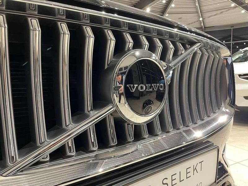 Schwarz Gebraucht 2020 Volvo XC90 Inscription SUV | 56.000 € - Bild 1/4