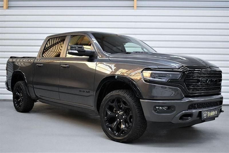 Grau Gebraucht 2020 Dodge Ram Limited Abholung | 57.990 € (Teuer) - Bild 1/3