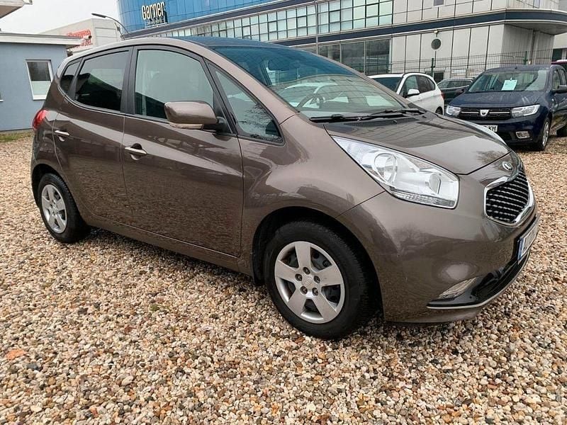 Braun Gebraucht 2018 Kia Venga Spirit Kleinwagen | 13.490 € (Guter Preis) - Bild 1/4