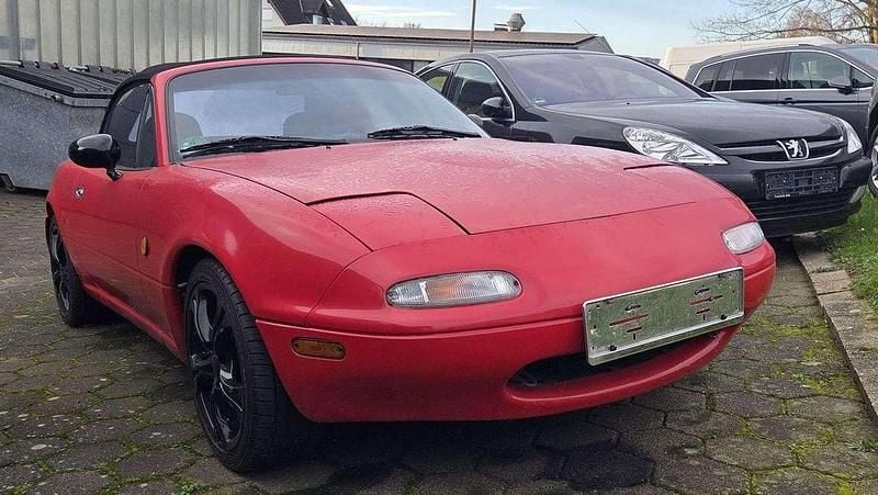 Gebraucht Mazda MX5 116 PS (85 kW) 1991 Rot Cabrio
