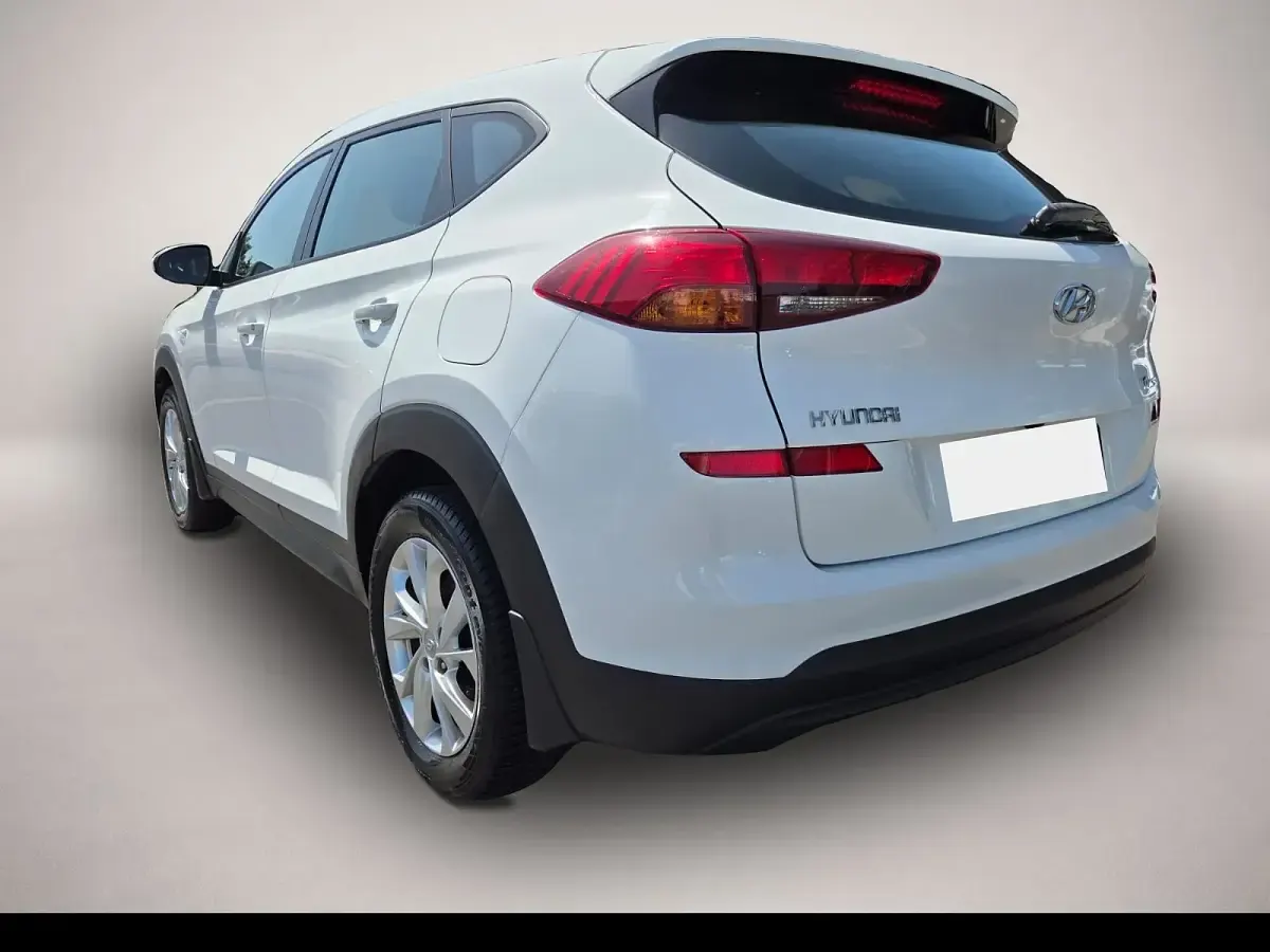Gebraucht Hyundai Tucson 136 PS (100 kW) 2019 Weiß SUV