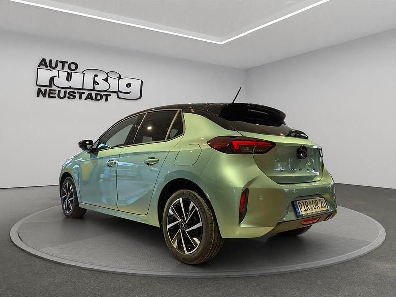 Gebraucht Opel Corsa 101 PS (74 kW) 2026 Grün Kleinwagen