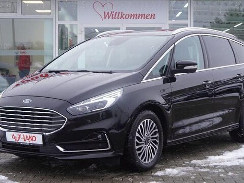 Gebraucht Ford S-MAX Titanium 190 PS (139 kW) 2020 Iridium schwarz met Van / Kleinbus