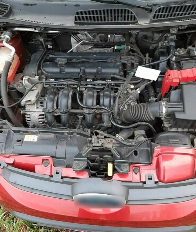 Gebraucht Ford Fiesta Trend 60 PS (44 kW) 2010 Orange Kleinwagen