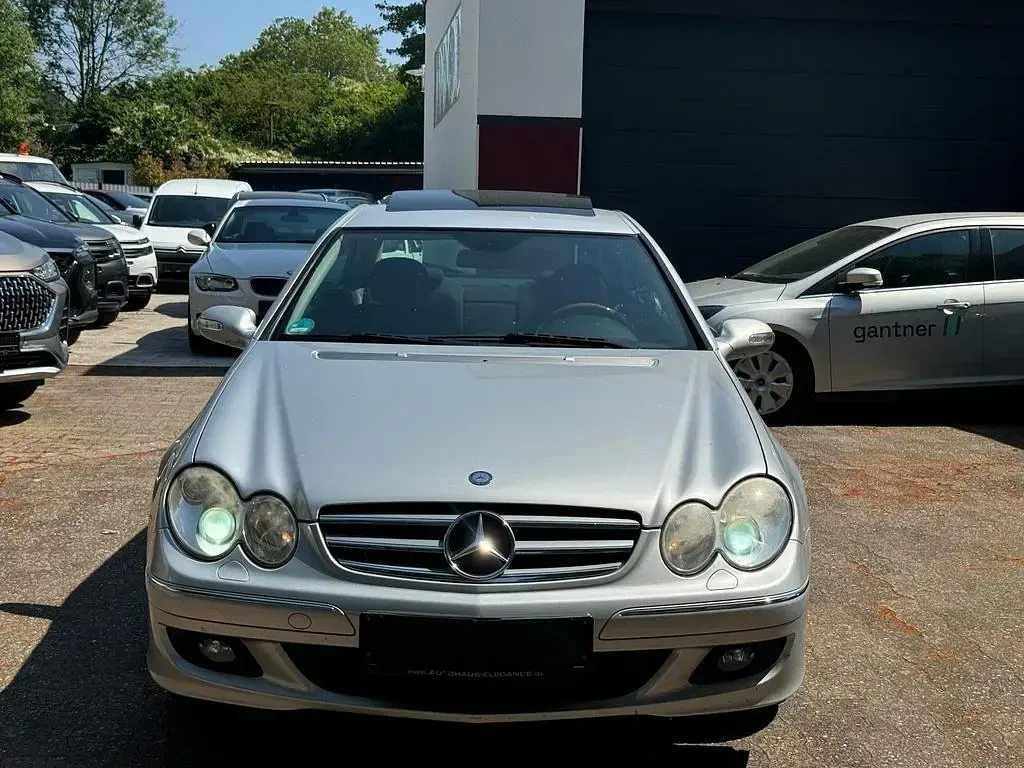 Gebraucht Mercedes CLK280 231 PS (169 kW) 2005 Silber