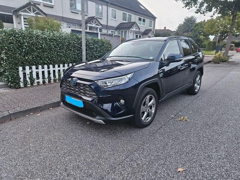 Blau Gebraucht 2019 Toyota RAV4 Hybrid SUV | 26.500 € (Superpreis) - Bild 1/4