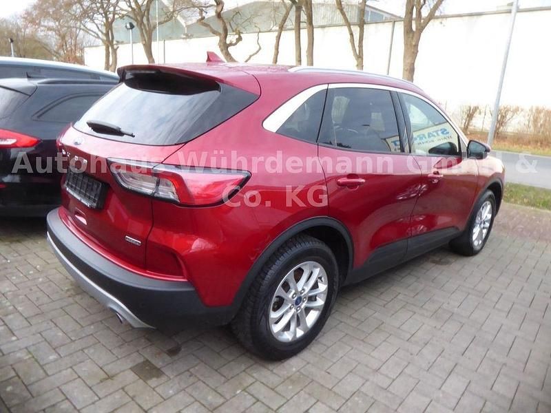 Gebraucht Ford Kuga Titanium X 152 PS (111 kW) 2022 Lucidrot metallic SUV