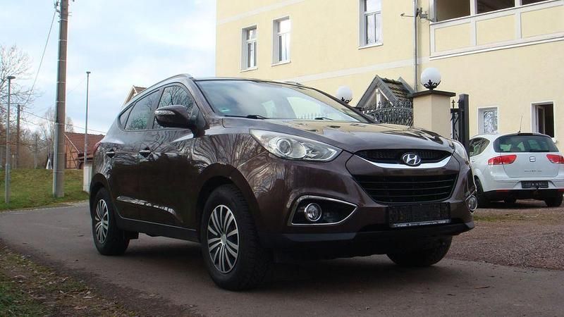 Gebraucht Hyundai ix35 Style 136 PS (100 kW) 2013 Braun SUV