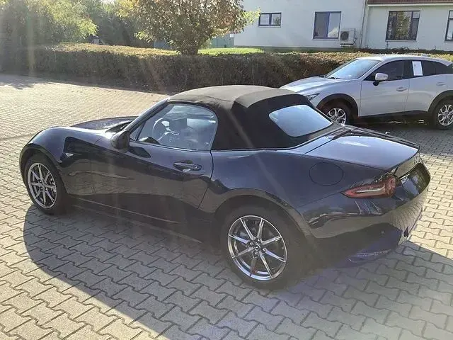 Neu Mazda MX5 Exclusive-Line 132 PS (97 kW) 2025 Cabrio