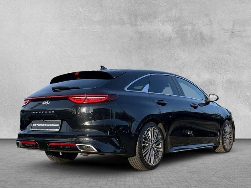 Gebraucht Kia ProCeed GT-Line 160 PS (117 kW) 2022 Zilinaschwarz met. Kombi