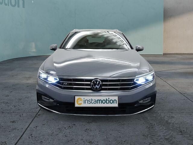 Używany VW Passat Pro 190 KM (139 kW) 2022 Szary Kombi