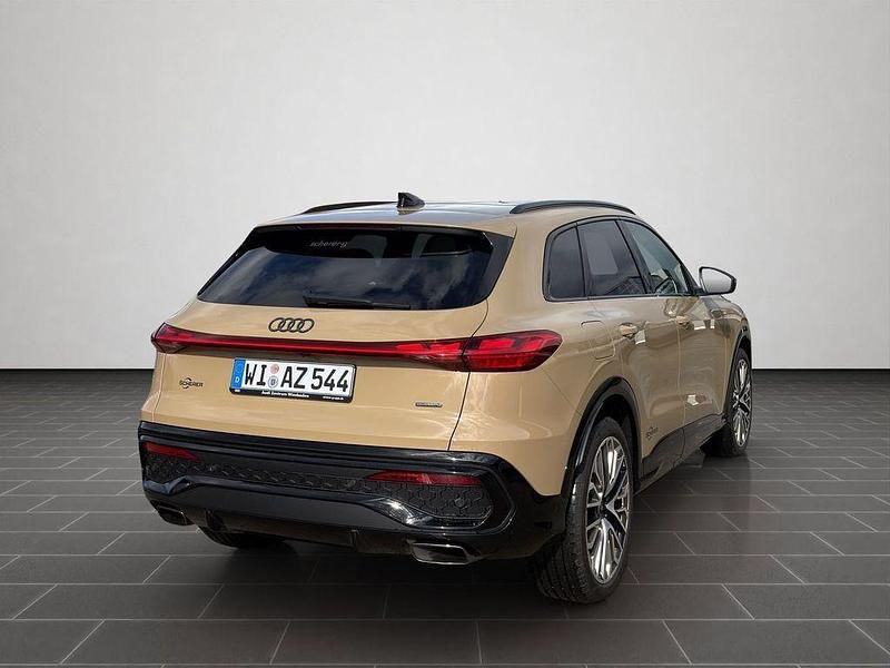 Gebraucht Audi Q5 Advanced 204 PS (150 kW) 2026 Sakhirgold metallic (metallic) SUV
