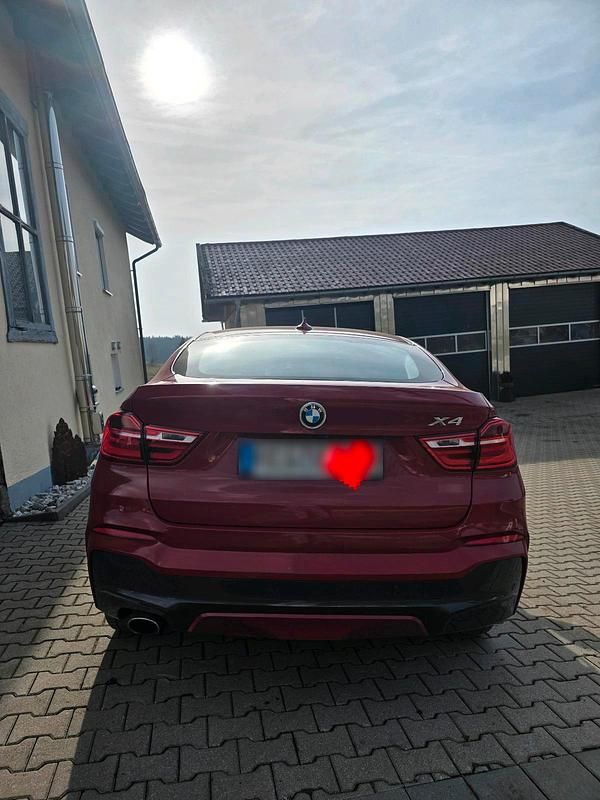 Gebraucht BMW X4 190 PS (139 kW) 2016 Rot SUV