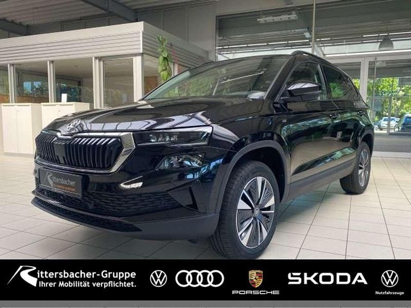 (schwarzmagic perleffekt) Neu 2025 Skoda Karoq Tour SUV | 41.990 € (Etwas zu teuer) - Bild 1/4