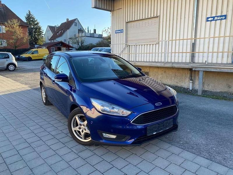 Gebraucht Ford Focus Business Edition 120 PS (88 kW) 2015 Blau Kombi
