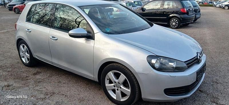 Gebraucht VW Golf VI Trendline 110 PS (80 kW) 2008 Silber Kleinwagen