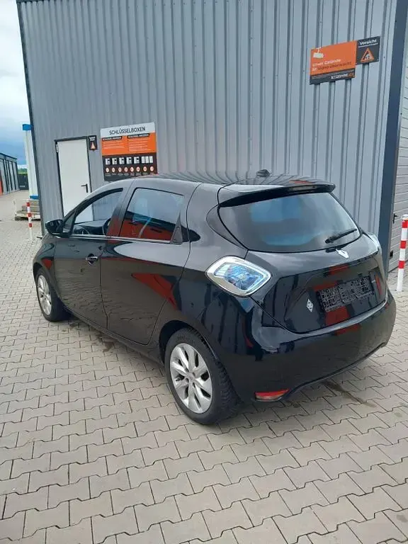 Gebraucht Renault Zoe Life 64 kW (88 PS) 2014 Schwarz Kleinwagen