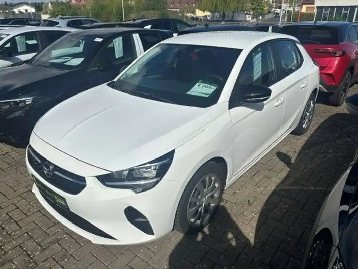 Gebraucht Opel Corsa Edition 101 PS (74 kW) 2023 Jade weiss/arktis weiss Kleinwagen